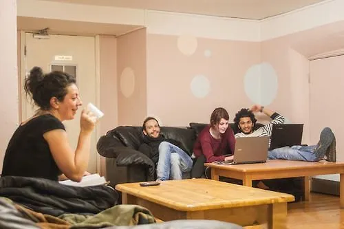 The Four Courts 旅馆 *