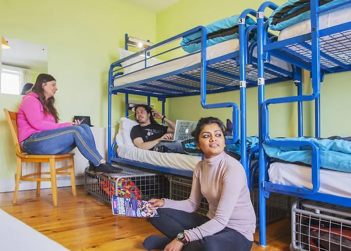 旅馆 The Four Courts *