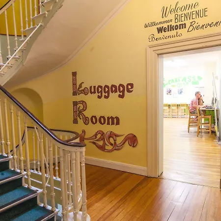 The Four Courts Hostel *